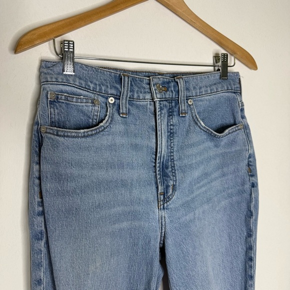 Madewell The Perfect Vintage Jean Size 28 Distressed High-Rise Straight Leg - Picture 9 of 10